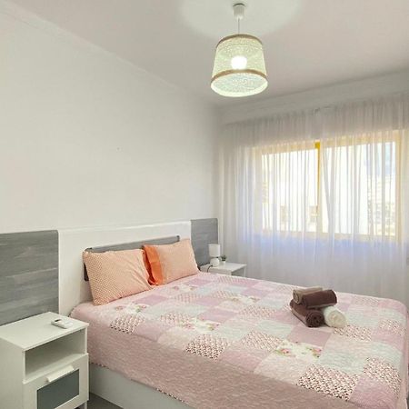 Quarteira Frente Praia II By Homeslow Rentals Buitenkant foto